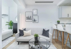 HAVN - Studio Apartment in JLT, with Lake Views